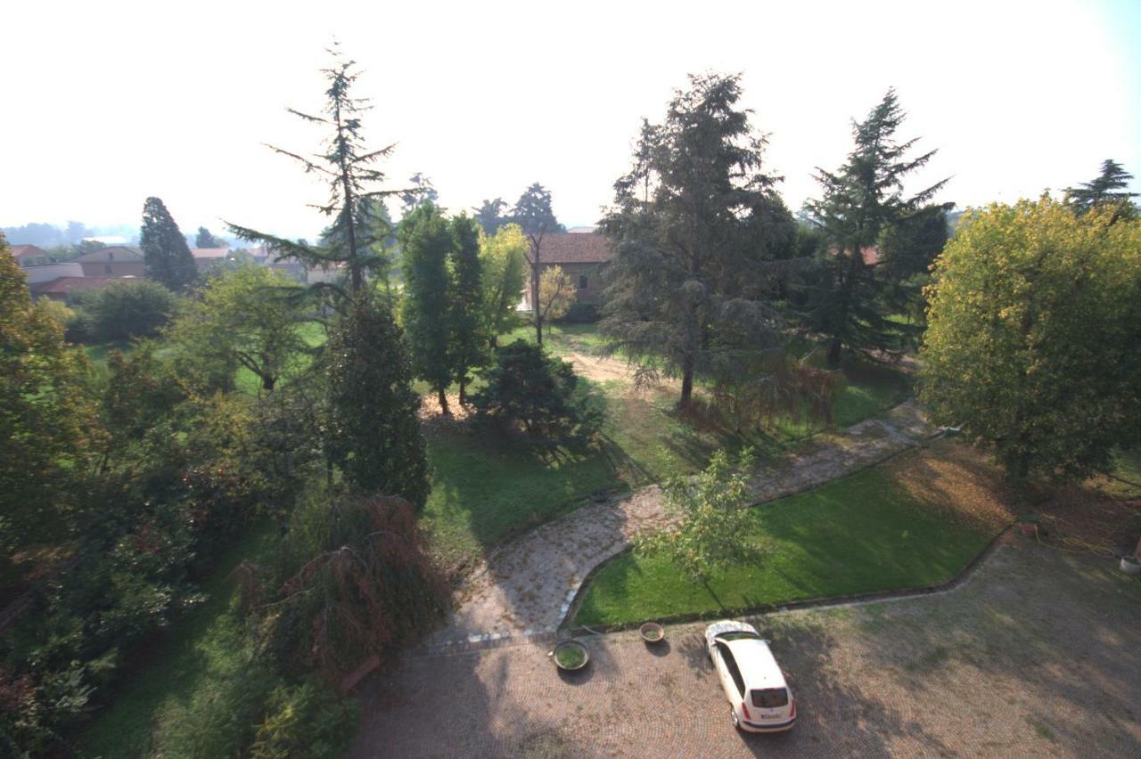 Bed & Breakfast Ottoquadri Quattordio Exterior photo